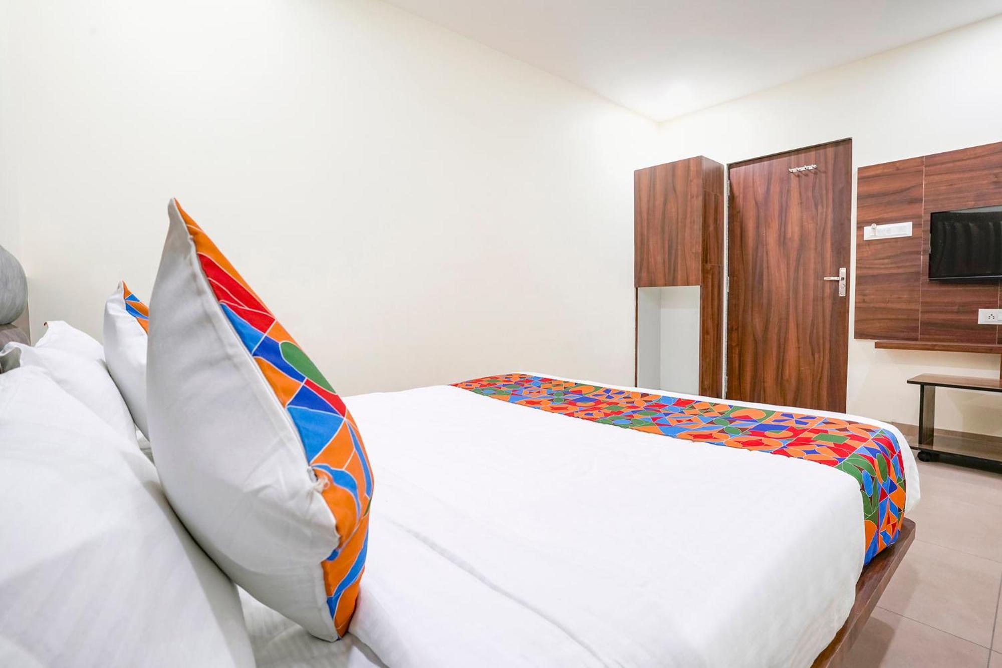 Fabhotel Hill Park I Βαντοντάρα Εξωτερικό φωτογραφία